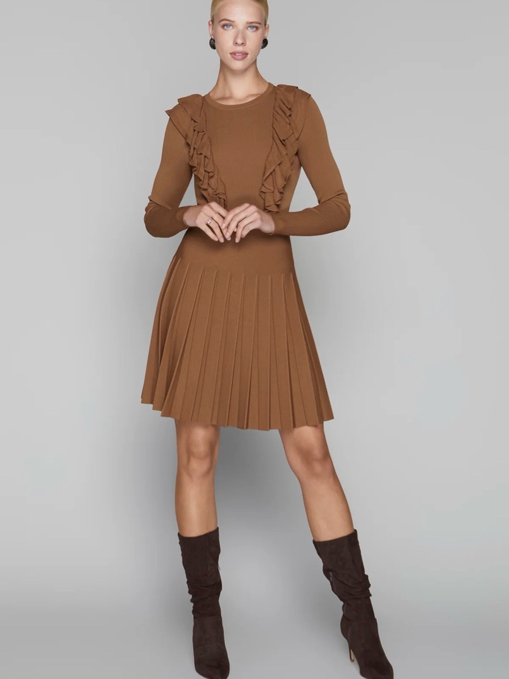 Apparalel Infinity Pleated Midi Skirt in Camel - Picture 6 of 6